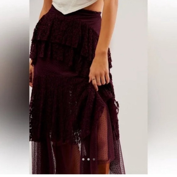 NWOT Free People Lace In Love Tiered ruffle Skirt size Medium - Picture 13 of 13
